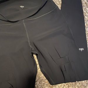 ALO Yoga High Waist Ripped Legging